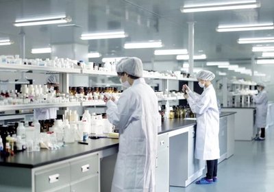 天然植物動(dòng)態(tài)護(hù)膚新品牌Nine House面世，房地產(chǎn)跨界引領(lǐng)化妝品行業(yè)發(fā)展新趨勢